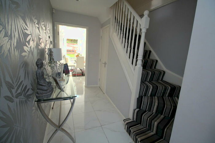 4 Bedroom Town House To Rent In Wath-upon-dearne, Rotherham, S63