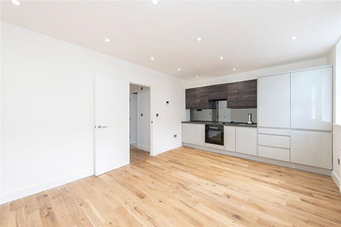 1 Bedroom Flat To Rent In Christchurch Road, London, SW2