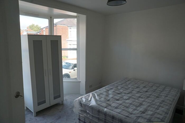 6 Bedroom Property To Rent In Southcliff Road, Southampton, SO14