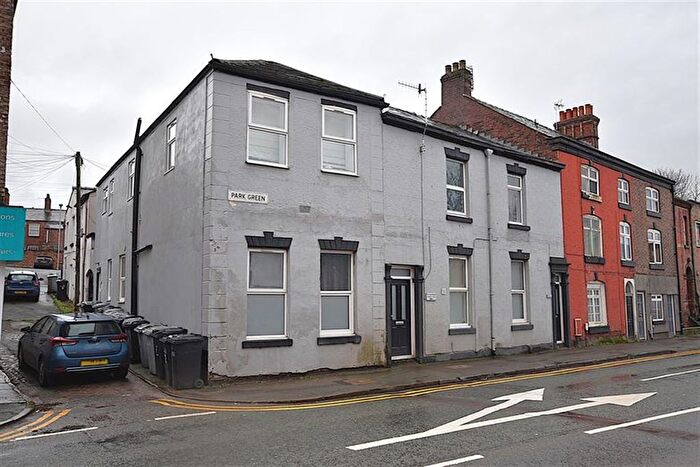 1 Bedroom Flat For Sale In Park Green, Macclesfield, SK11