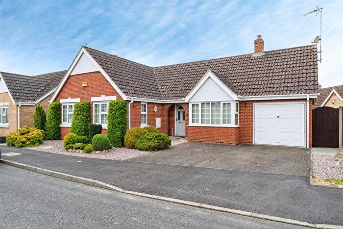 3 Bedroom Detached Bungalow For Sale In Morley Way, Wimblington, March, PE15