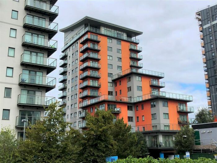 2 Bedroom Flat To Rent In Mast Quay, London, SE18