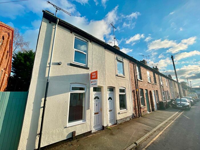 2 Bedroom End Of Terrace House To Rent In Milton Street, Lincoln, LN5