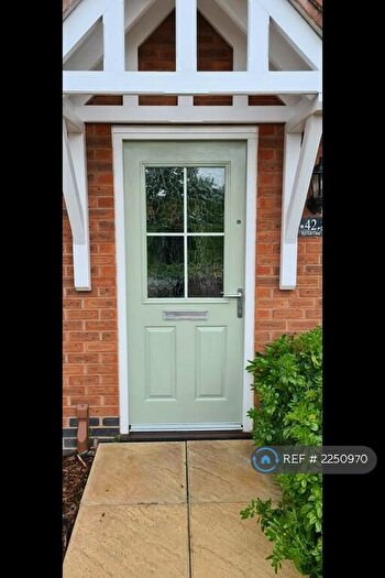 3 Bedroom Terraced House To Rent In Red Kite Close, Nottingham, NG15