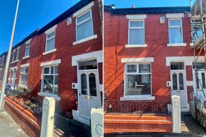 2 Bedroom Property To Rent In Cunliffe Road, Blackpool, Lancashire, FY1
