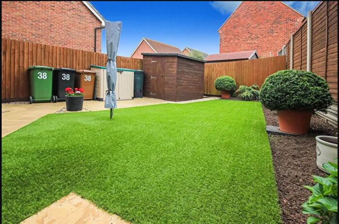 3 Bedroom End Of Terrace House For Sale In Neptune Road, Wellingborough, NN8