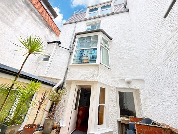 3 Bedroom Semi Detached House For Sale In Avenue Road, Ilfracombe, Devon, EX34