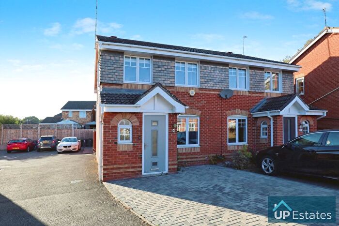 3 Bedroom Semi-Detached House To Rent In Narrowboat Close, Longford, Coventry, CV6