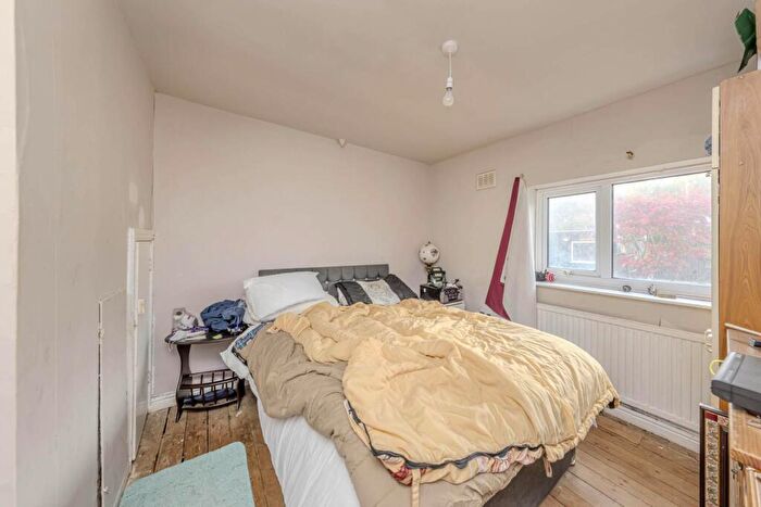 2 Bedroom Semi-Detached House For Sale In Moffat Grove, Stoke On Trent, ST2