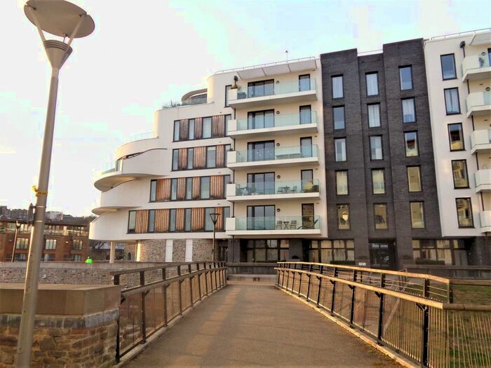 2 Bedroom Flat To Rent In Invicta, Millennium Promenade, Bristol, BS1
