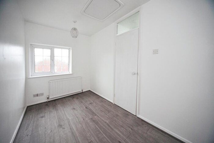 2 Bedroom Cluster House For Sale In Coyney Green, Luton, LU3
