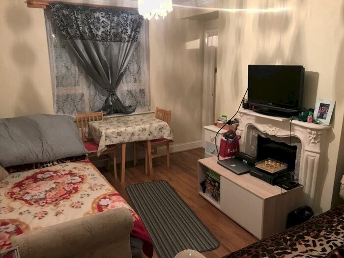 1 Bedroom Flat To Rent In North Street, Barking, London, IG11