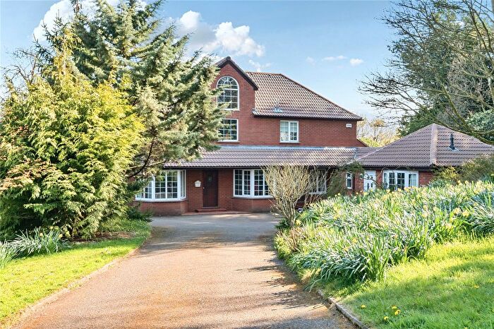 5 Bedroom Detached House For Sale In Southfield Way, Tiverton, Devon, EX16