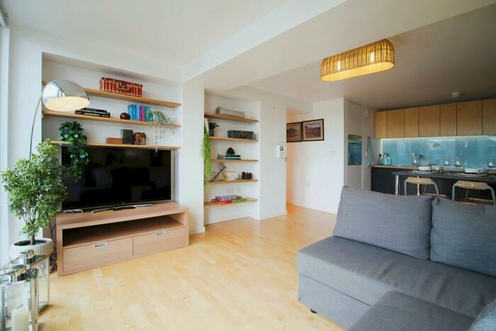 2 Bedroom Apartment To Rent In Saxton, The Avenue, Leeds, LS9