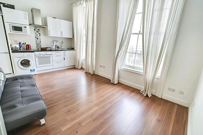 Studio To Rent In Eversholt Street, Camden, London, NW1