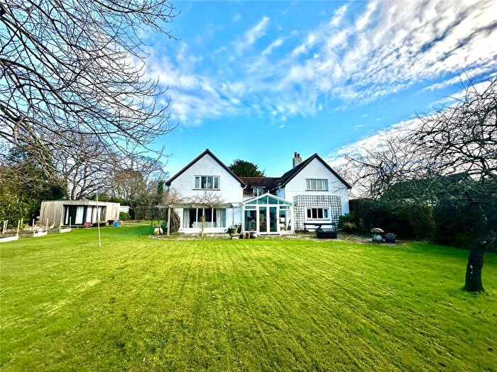 4 Bedroom Detached House For Sale In Norley Wood, Lymington, Hampshire, SO41