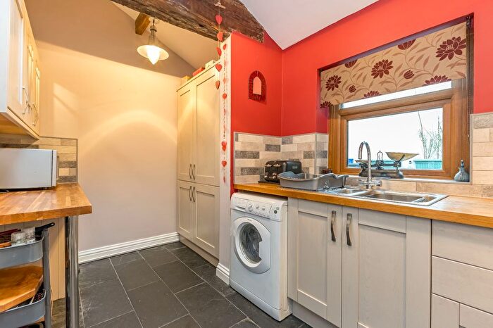 2 Bedroom Semi-Detached House For Sale In Sunny Bank Road, Meltham, Holmfirth, HD9