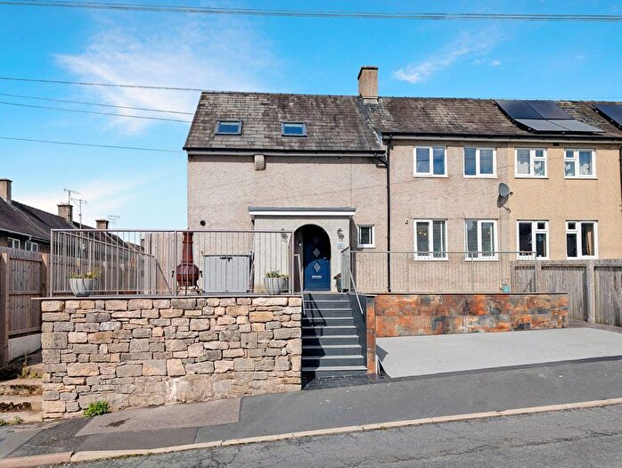 4 Bedroom Semi-Detached House For Sale In Firs Close, Milnthorpe, LA7