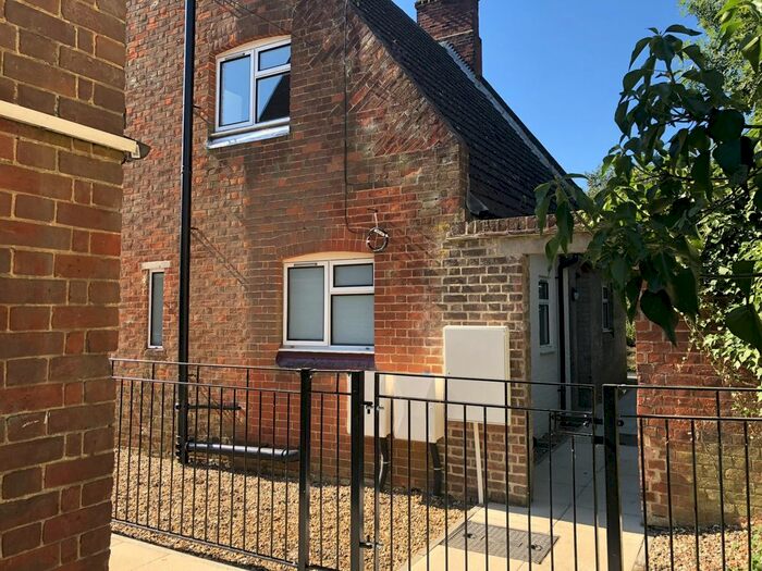 1 Bedroom Flat To Rent In High Street, Wilburton, Ely, Cambridgeshire, CB6