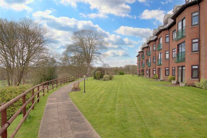 1 Bedroom Apartment For Sale In Austcliffe Lane, Cookley, Kidderminster, Worcestershire, DY10