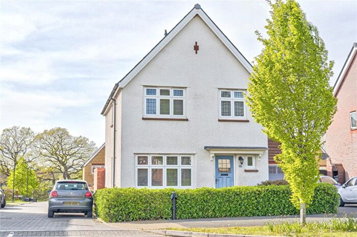 3 Bedroom Detached House For Sale In Homington Avenue, Coate, Swindon, Wiltshire, SN3