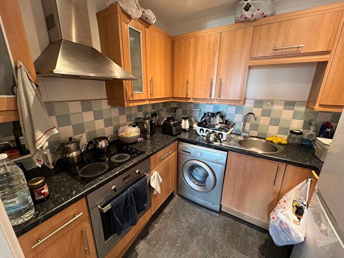 1 Bedroom Flat To Rent In Markwell Wood, Harlow, CM19