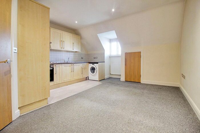1 Bedroom Flat To Rent In Swindon Street, Highworth, SN6