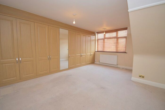 3 Bedroom Semi-Detached House To Rent In The Highlands, Rickmansworth, Hertfordshire, WD3