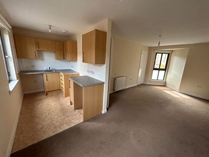 2 Bedroom Apartment To Rent In Pleasance, Edinburgh, EH8