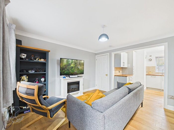 2 Bedroom Flat For Sale In King Edmunds Square, Worcester, Worcestershire, WR1