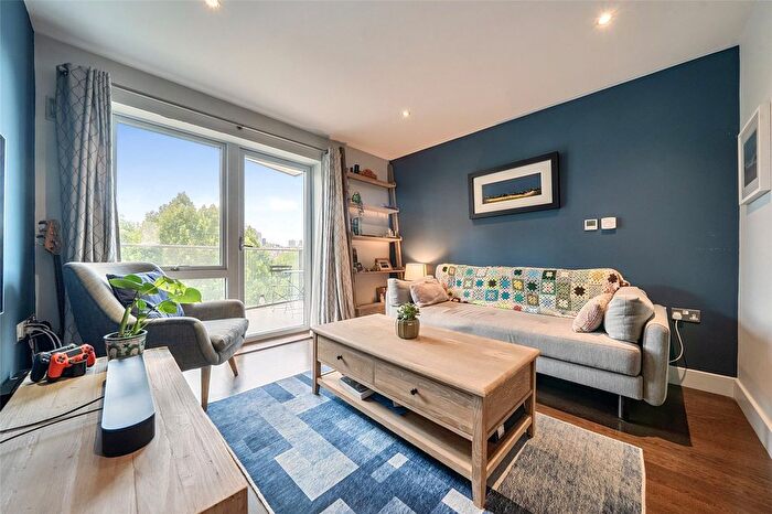 1 Bedroom Flat For Sale In Parker Building, Freda Street, Bermondsey Spa, SE16