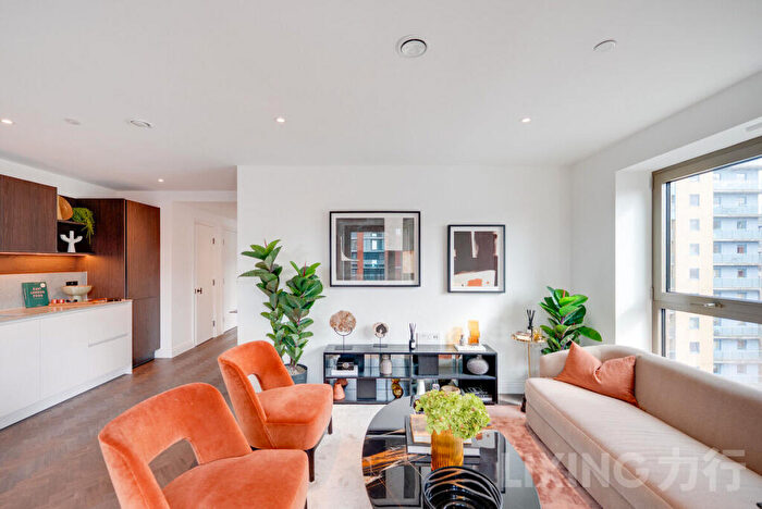 2 Bedroom Apartment For Sale In Queen's Cross, Custom House, E16