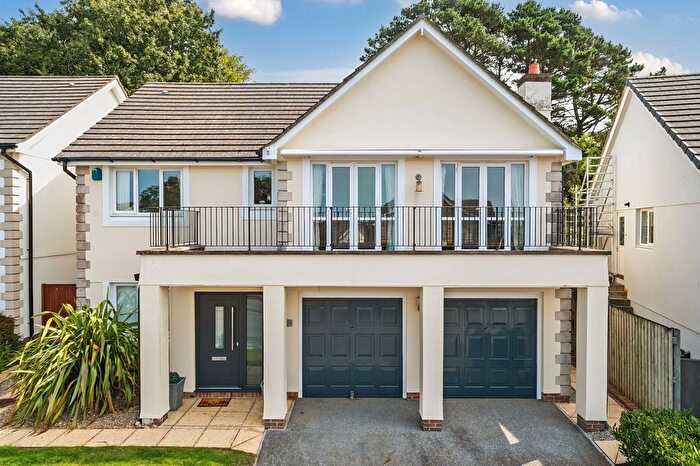4 Bedroom Detached House For Sale In Tinney Drive, Truro, TR1