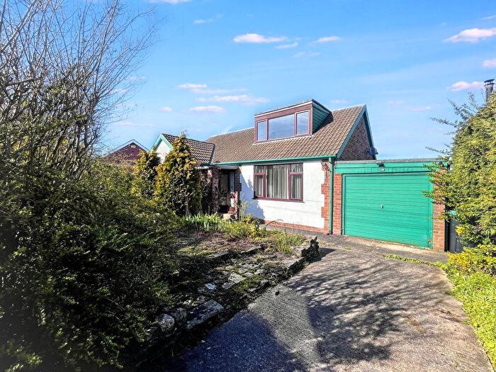 4 Bedroom Bungalow For Sale In Aspin Lane, Knaresborough, HG5