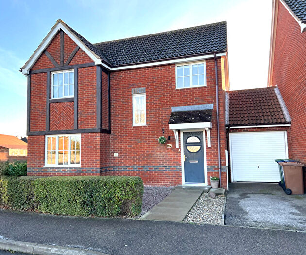 3 Bedroom Link Detached House For Sale In Hutchinson Close, Manea, March., PE15