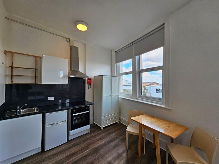 1 Bedroom Studio To Rent In Warspite Road, London, SE18