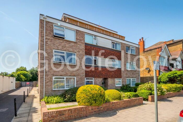 Studio To Rent In Hartfield Road, Wimbledon, SW19