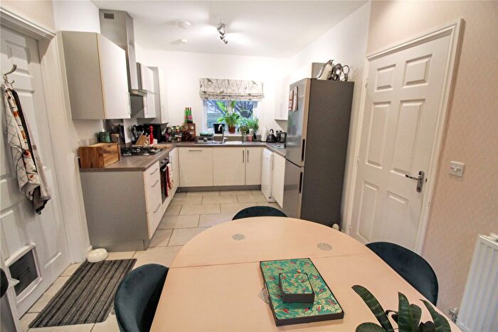 3 Bedroom Detached House For Sale In Kilby Crescent, Swindon, Wiltshire, SN25