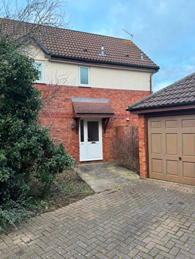 3 Bedroom Terraced House To Rent In Lingfield Close, Chippenham, SN14