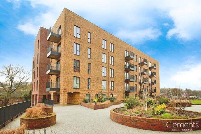 2 Bedroom Flat To Rent In Dacorum Way, Hemel Hempstead, HP1