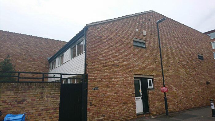 4 Bedroom House To Rent In High Kingsdown Ref, BS2