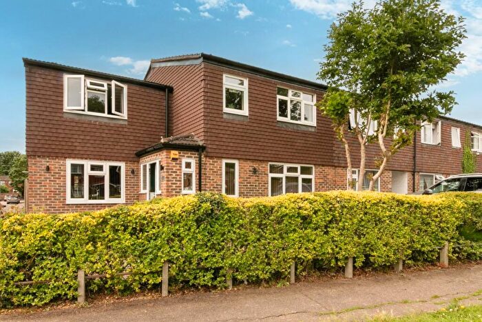 4 Bedroom End Of Terrace House For Sale In Hollymoor Lane, Epsom, KT19