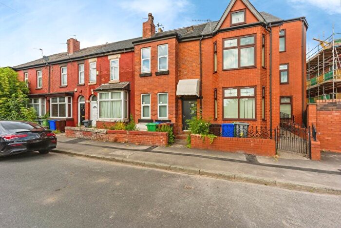 5 Bedroom Terraced House For Sale In Aylcliffe Grove, Longsight, Manchester, M13