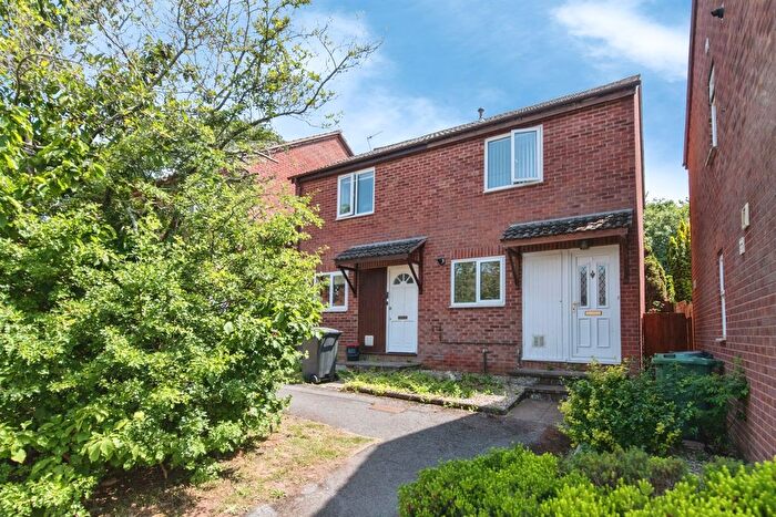 2 Bedroom Semi Detached House For Sale In Britten Drive, Exeter, EX2