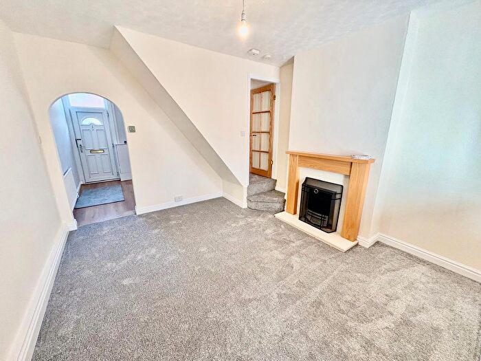 2 Bedroom Property To Rent In Netherfield, Nottingham, NG4