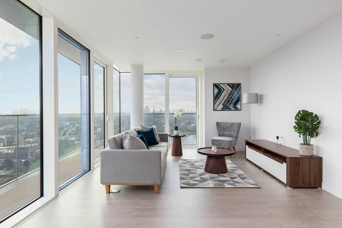 3 Bedroom Flat To Rent In Skylark Point, Newnton Close, London, N4