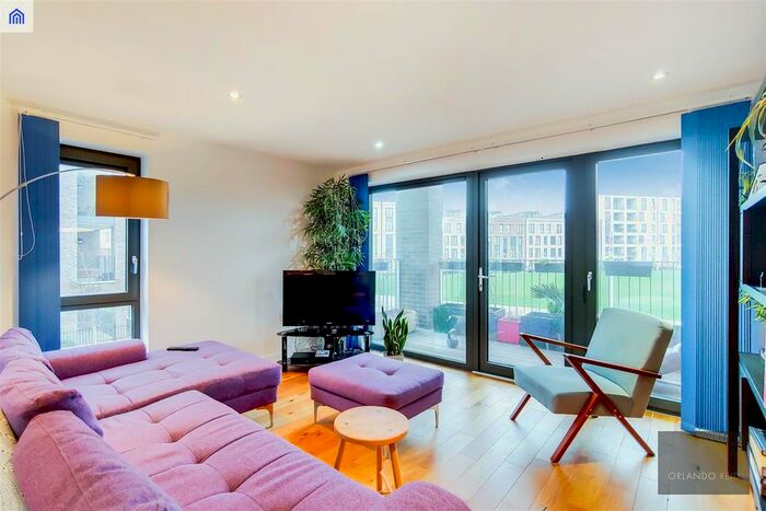 2 Bedroom Flat To Rent In Henry Road, London, SW9