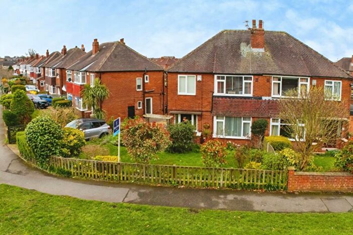 3 Bedroom Semi-Detached House For Sale In Manston Drive, Leeds, West Yorkshire, LS15