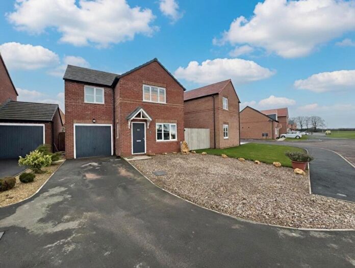 3 Bedroom Detached House For Sale In Maxey Drive, Middlestone Moor, Spennymoor, DL16