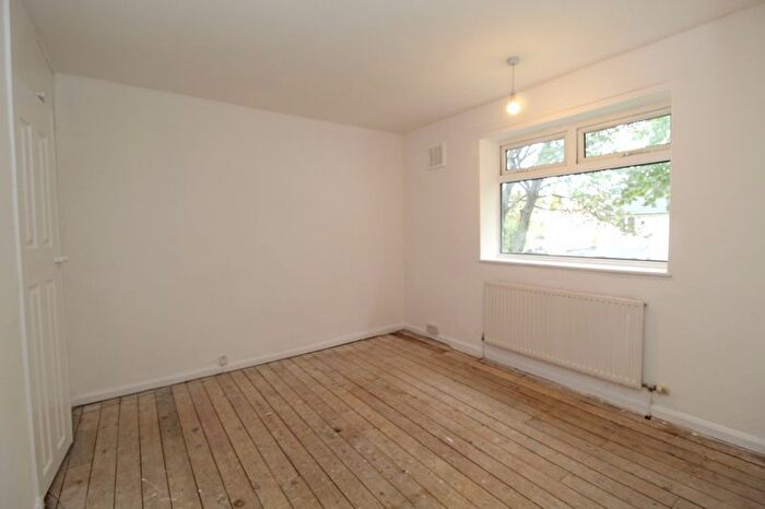 3 Bedroom Semi-detached House For Sale In Chidwall Road, Woodhouse Park, M22